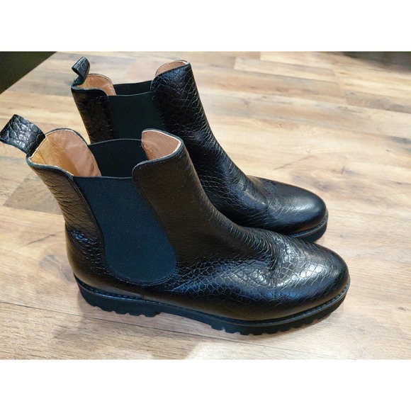 Andre Assous Boots Womens 10M Black Leather Featherweights Lined Pull On Booties - Picture 1 of 8